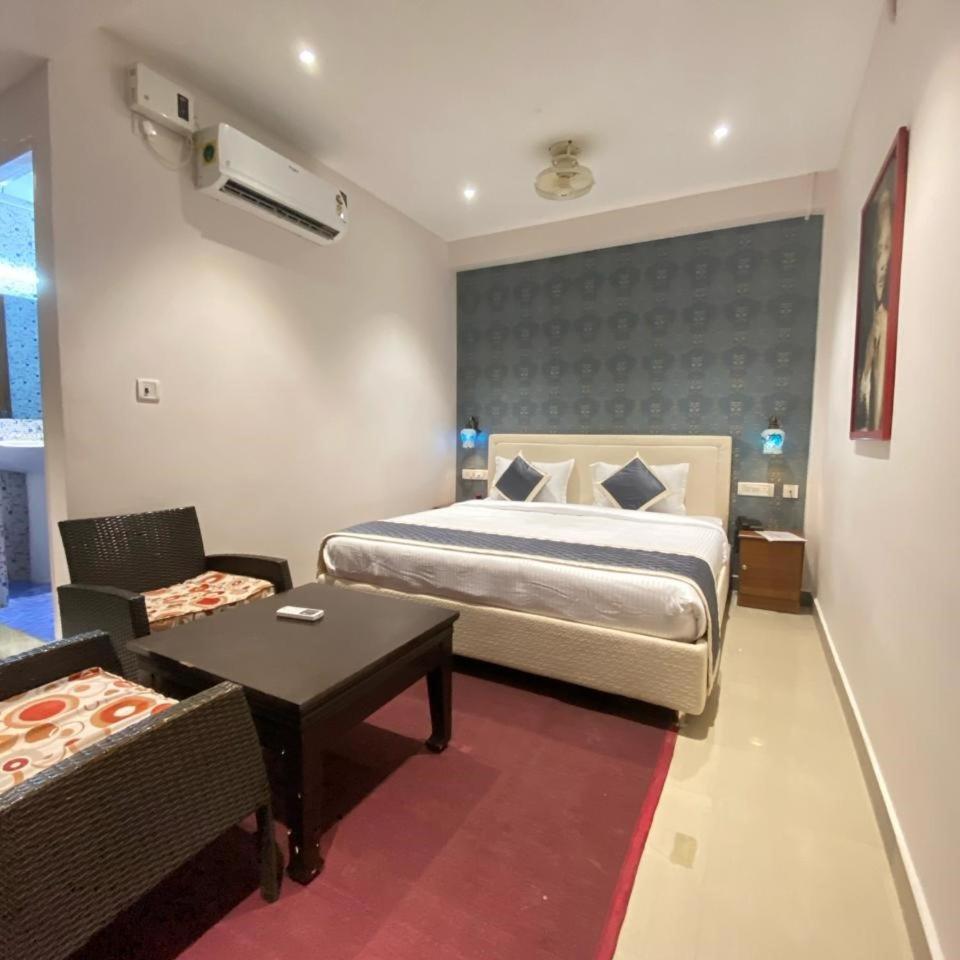 Montecarlo Hotel Mahabalipuram Extérieur photo